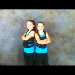 Tag 1080 medium child hip hop vest and pants